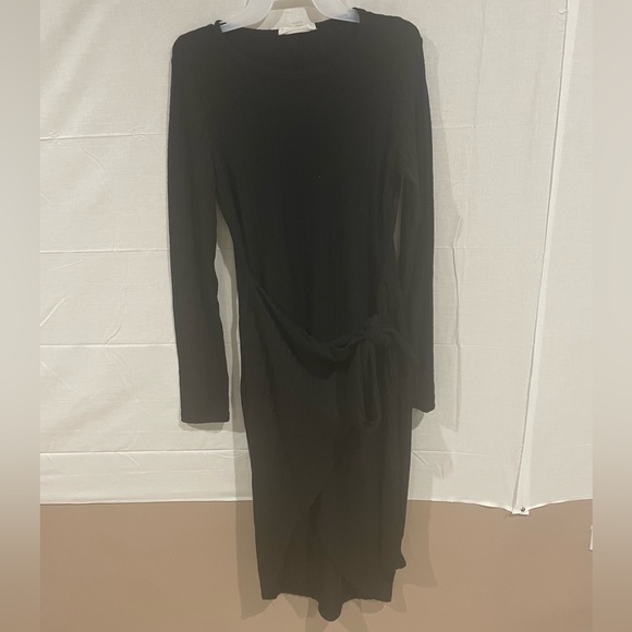 High low wrap dress. Black Revamped. Polyester Rayon & spandex - Picture 1 of 5